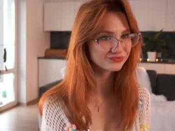 lynnalltop webcam chaturbate model stream image