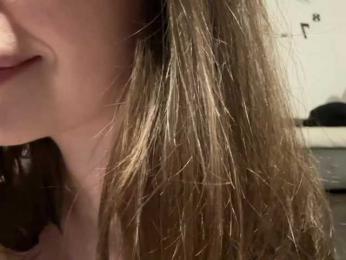 VoyDoll webcam model stream image