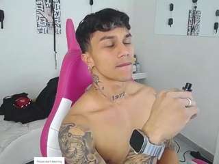 leonardprice1 webcam camsoda model stream image