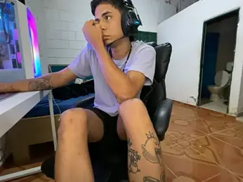 Max_TheHorseDick webcam stripchat model stream image