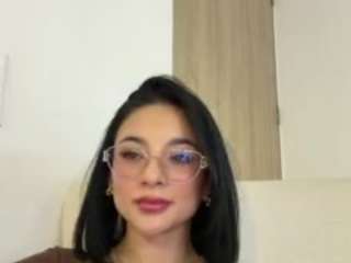 kiraalopez webcam model stream image