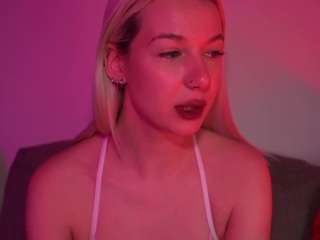 ranylovethompson webcam camsoda model stream image