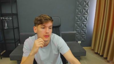 BradyFlint webcam model stream image