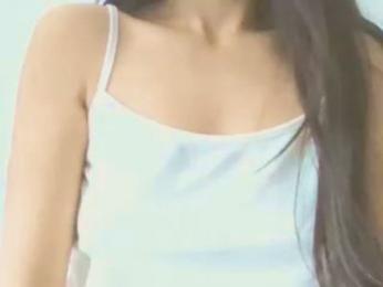 romi183 webcam model stream image