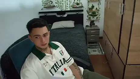 santii_ss webcam model stream image