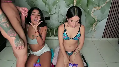 sexy_latinas_69 webcam stripchat model stream image