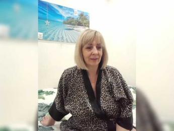 mery8poppins webcam bongacams model stream image