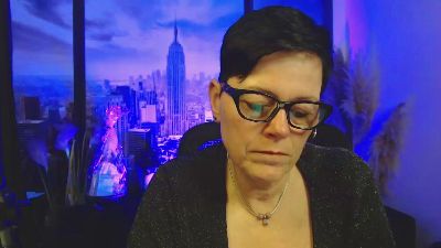 MollySun2 webcam cam4 model stream image