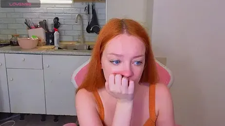 Radiants_two webcam model stream image