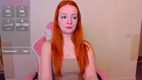 Radiants_two webcam stripchat model stream image