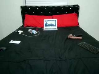 badgirl-kiki webcam model stream image