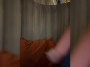 OrgazMia webcam model stream image