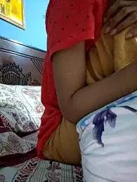 124pakhi webcam model stream image