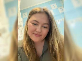 SunshineEmma webcam bongacams model stream image