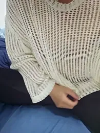 hinata_29 webcam model stream image