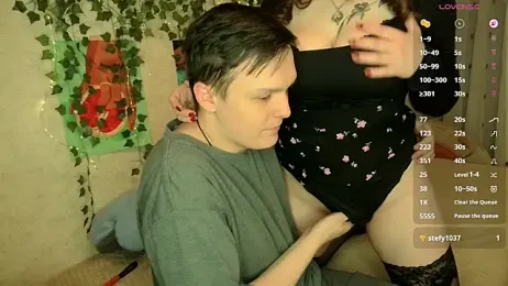 ModestLily webcam model stream image