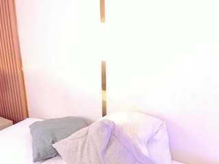 emmihops webcam model stream image