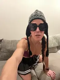 mrs__unknown webcam model stream image