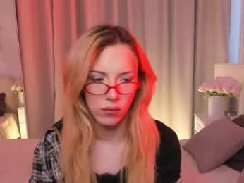 tiffany_king webcam chaturbate model stream image