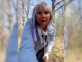 Lady-marshmallows webcam model stream image