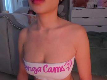 Tinny111 webcam model stream image