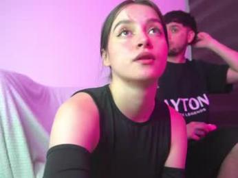 leiaah__ webcam model stream image