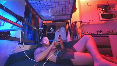 Bighairytopping webcam model stream image