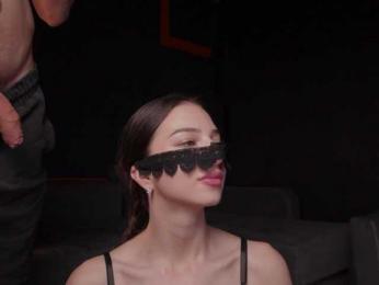 Ajuicycouple webcam bongacams model stream image