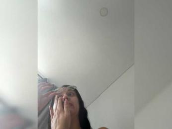 EvanShell1 webcam bongacams model stream image