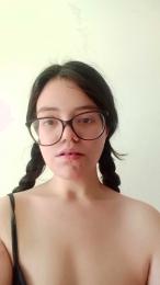 Debrad4 webcam cam4 model stream image