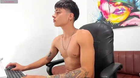 Thebestboyhot webcam stripchat model stream image