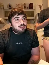 bear_skinny webcam model stream image