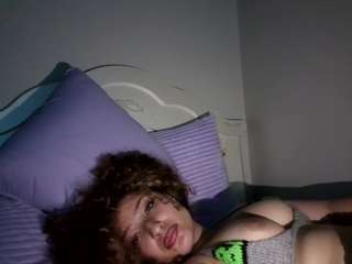 lululoves333 webcam model stream image