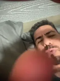 wolfbucker webcam model stream image