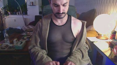 tom0819 webcam model stream image