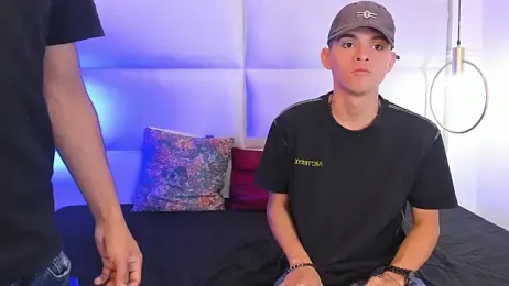 your_d0ll1 webcam model stream image