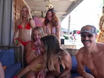 blondefoxsilverfox webcam chaturbate model stream image