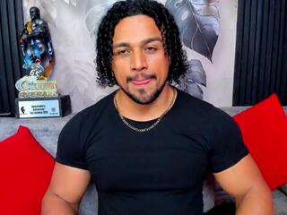 Mike Esteves webcam model stream image