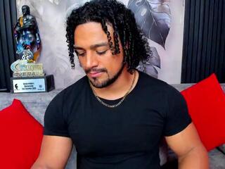 Mike Esteves webcam model stream image