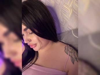 suchka-black- webcam bongacams model stream image