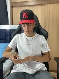 _CamiloBass webcam model stream image