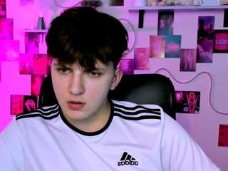 travis-wolf webcam camsoda model stream image