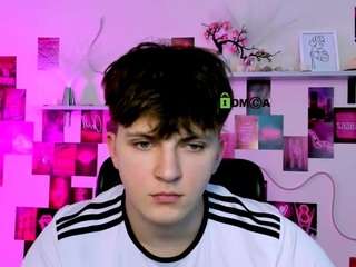 travis-wolf webcam model stream image