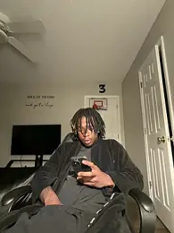 Thirdlegsuave webcam stripchat model stream image