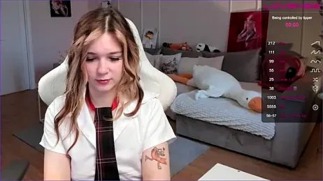 Frau_Lina webcam stripchat model stream image