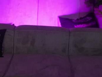 kira0541 webcam model stream image