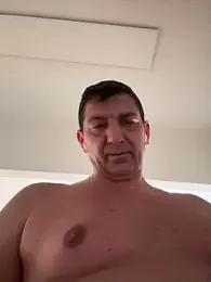 BULLBSX webcam stripchat model stream image