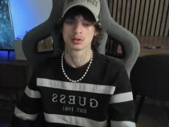 oliverrgroove webcam chaturbate model stream image