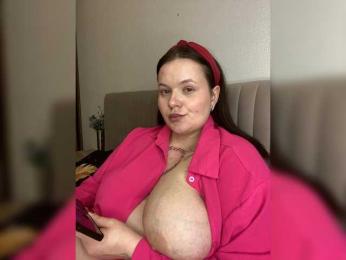 Divine-1 webcam model stream image