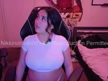 nikkinotnicki00 webcam model stream image